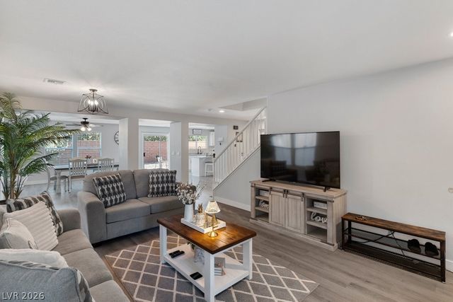6924 Ghost Ranch Avenue, Las Vegas, NV 89179