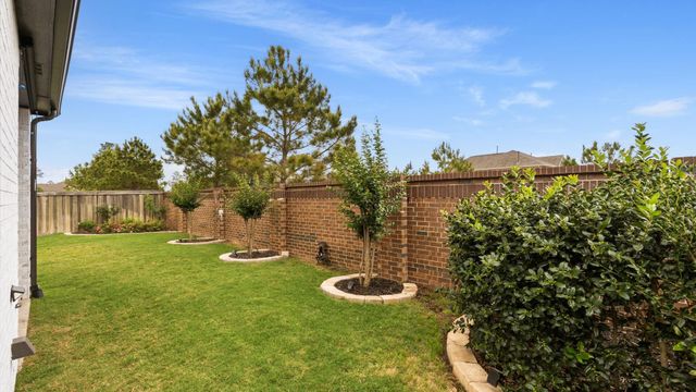 8113 Triumph Bend Way, Magnolia, TX 77354