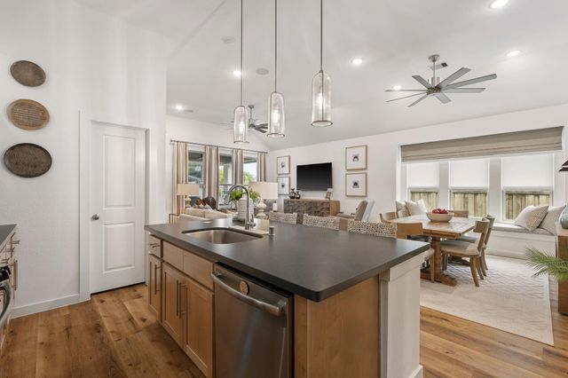 8113 Triumph Bend Way, Magnolia, TX 77354