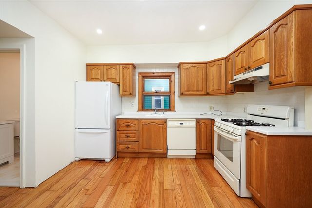 84 Rogers Ave 1, Somerville, MA 02144