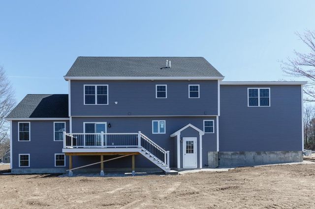 4 Haystack Circle, Pelham, NH 03076