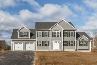 4 Haystack Circle, Pelham, NH 03076