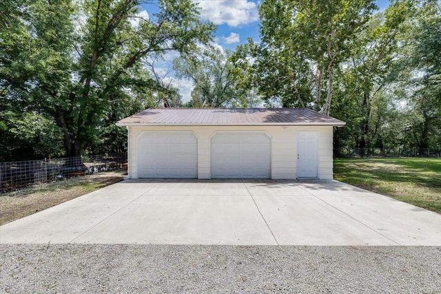 1179 E 120th Ave N, Belle Plaine, KS 67013