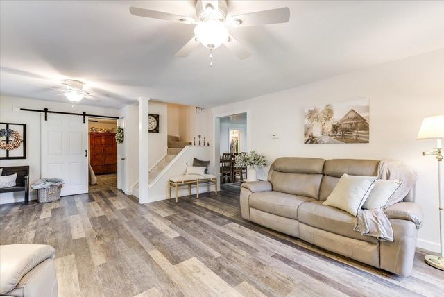 1179 E 120th Ave N, Belle Plaine, KS 67013