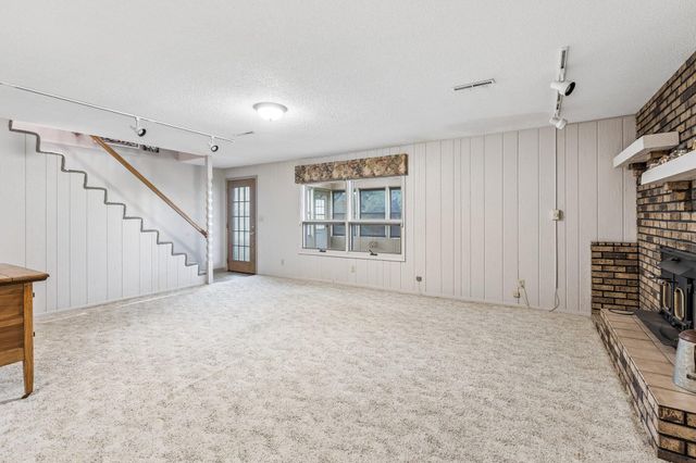 15446 COPPER Lane, Council Bluffs, IA 51503