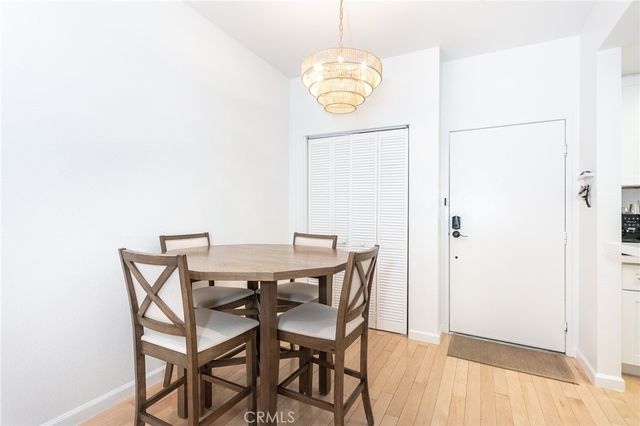 19350 Sherman 124, Reseda, CA 91335