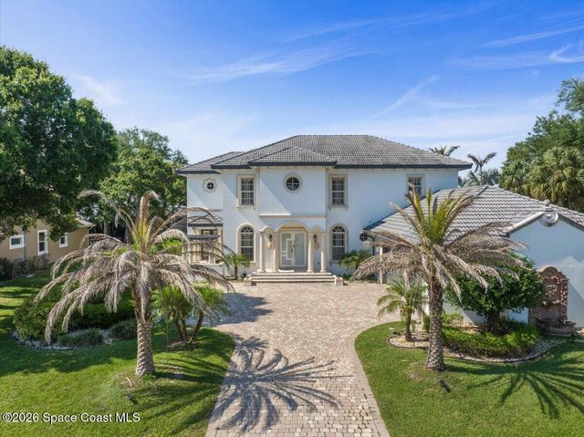 2304 Winding Creek Lane, Fort Pierce, FL 34981