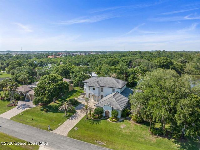 2304 Winding Creek Lane, Fort Pierce, FL 34981