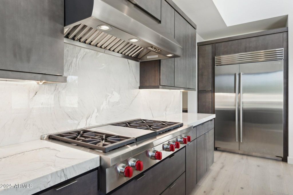 Image 21 of property listing at 35097 N 83RD Place, Scottsdale, AZ 85266