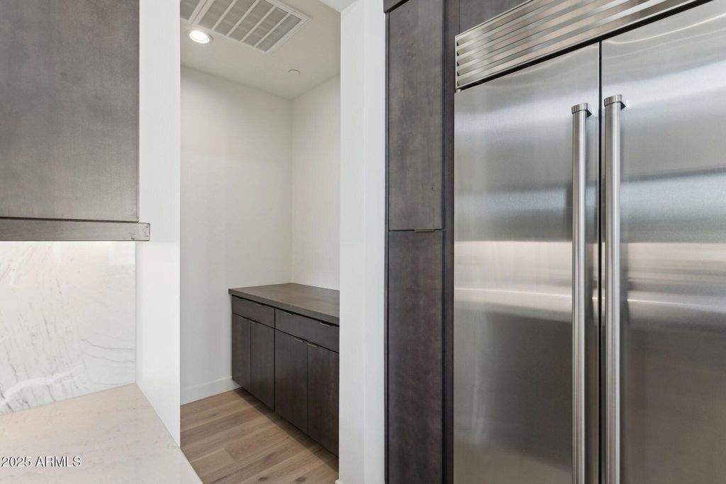 Image 24 of property listing at 35097 N 83RD Place, Scottsdale, AZ 85266