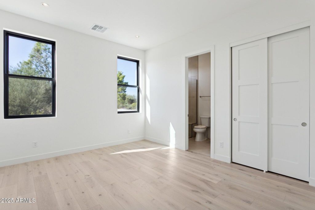 Image 42 of property listing at 35097 N 83RD Place, Scottsdale, AZ 85266