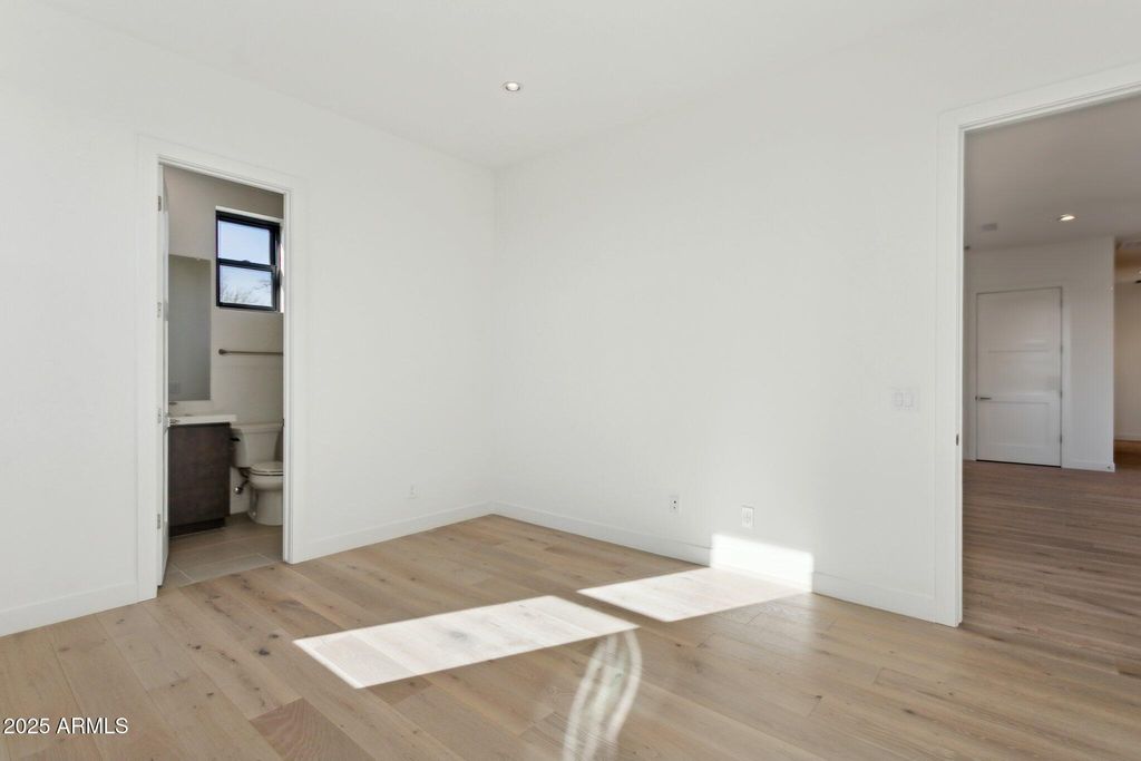 Image 46 of property listing at 35097 N 83RD Place, Scottsdale, AZ 85266