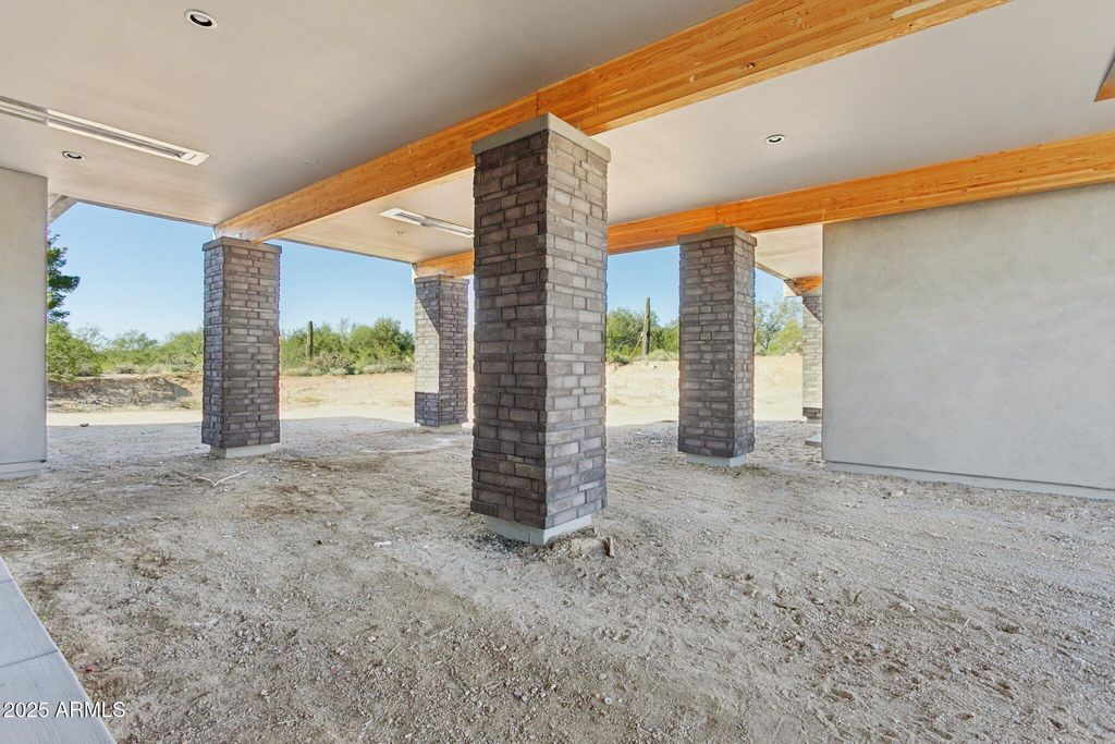 Image 63 of property listing at 35097 N 83RD Place, Scottsdale, AZ 85266