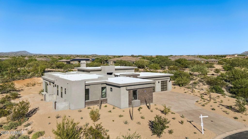 Image 81 of property listing at 35097 N 83RD Place, Scottsdale, AZ 85266