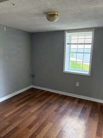 1810 Centre AVE NW, Roanoke, VA 24017