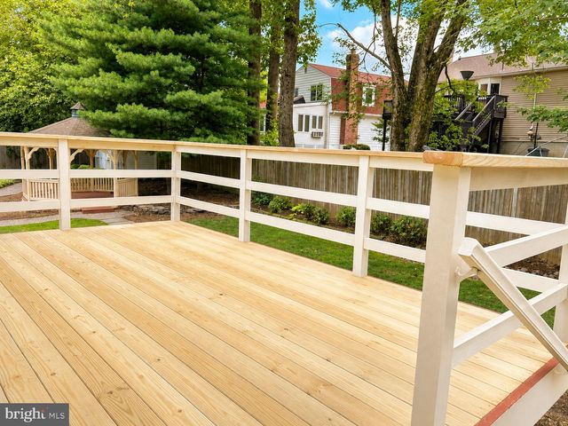 8425 BLEVINS WAY CT, Vienna, VA 22182