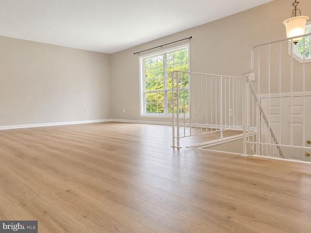 8425 BLEVINS WAY CT, Vienna, VA 22182