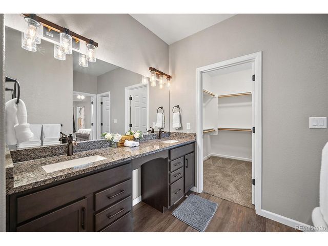 469 E Gentry Dr, Pueblo, CO 81007