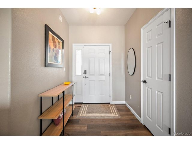 469 E Gentry Dr, Pueblo, CO 81007