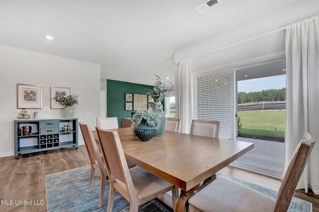 20 Spirit Dance Drive, Byhalia, MS 38611
