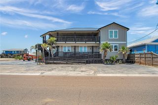 114 E Avenue J, Port Aransas, TX 78373