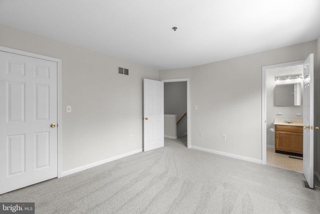 129 N TOWNE CT, Mount Airy, MD 21771