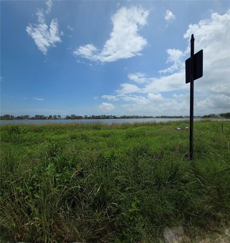 1410 Windmill Harbour Drive, Seabrook, TX 77586