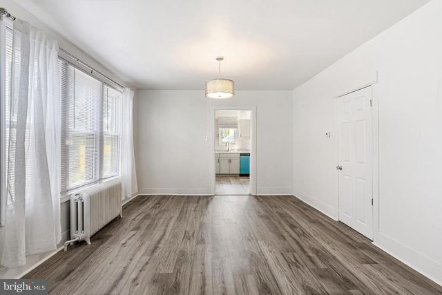 111 LINDEN AVE, Oaklyn, NJ 08107