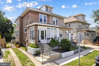 111 LINDEN AVE, Oaklyn, NJ 08107