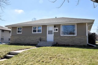 403 Beech STREET, Grafton, WI 53024