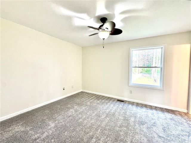 636 Hardy Way, Hiram, GA 30141