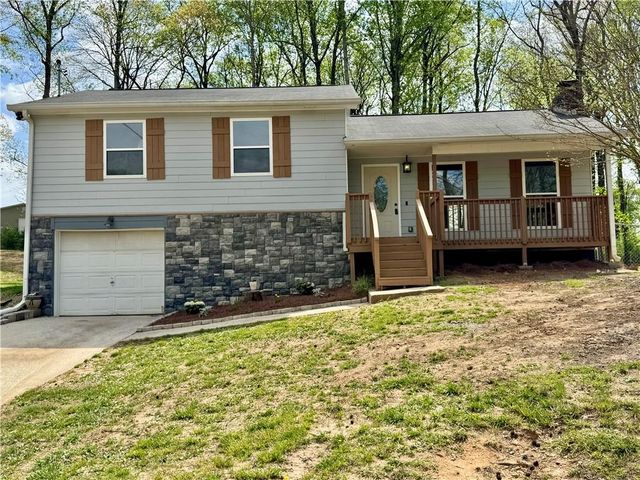 636 Hardy Way, Hiram, GA 30141