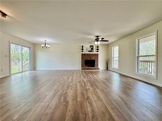 636 Hardy Way, Hiram, GA 30141