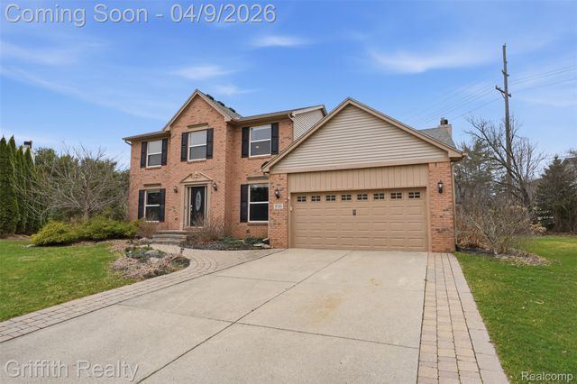 938 Meadowbrook Court, Milford Village, MI 48381