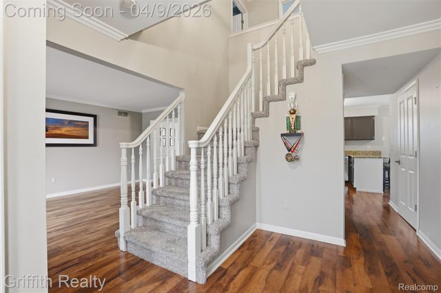 938 Meadowbrook Court, Milford Village, MI 48381