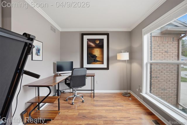 938 Meadowbrook Court, Milford Village, MI 48381