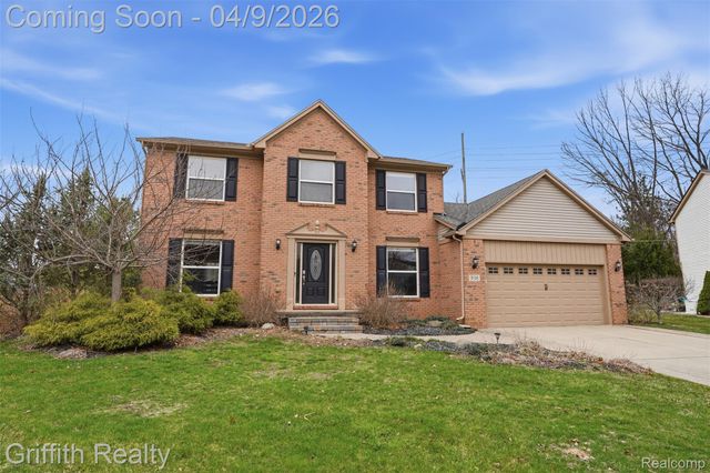 938 Meadowbrook Court, Milford Village, MI 48381