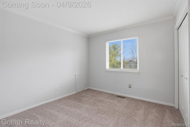 938 Meadowbrook Court, Milford Village, MI 48381