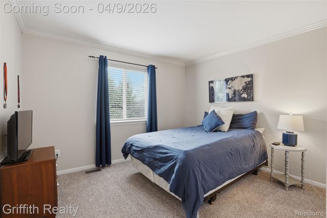 938 Meadowbrook Court, Milford Village, MI 48381