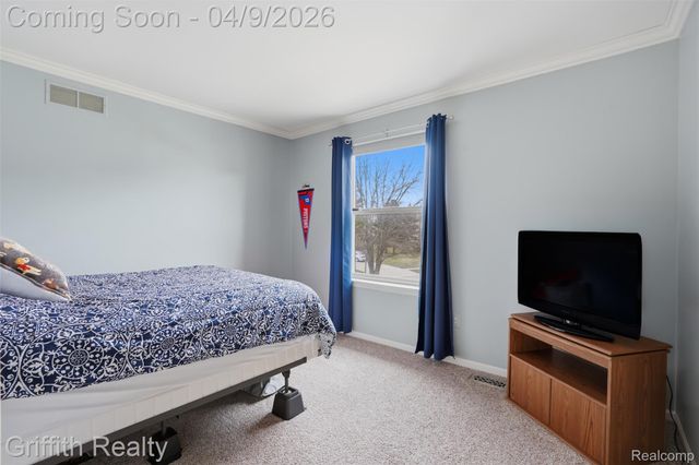 938 Meadowbrook Court, Milford Village, MI 48381