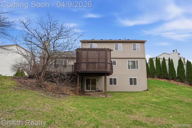 938 Meadowbrook Court, Milford Village, MI 48381