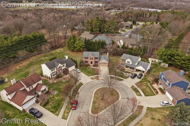 938 Meadowbrook Court, Milford Village, MI 48381