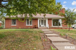 510 W GARFIELD Street, Davenport, IA 52803