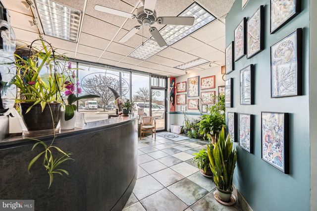 208 N CRAIN HWY, Glen Burnie, MD 21061