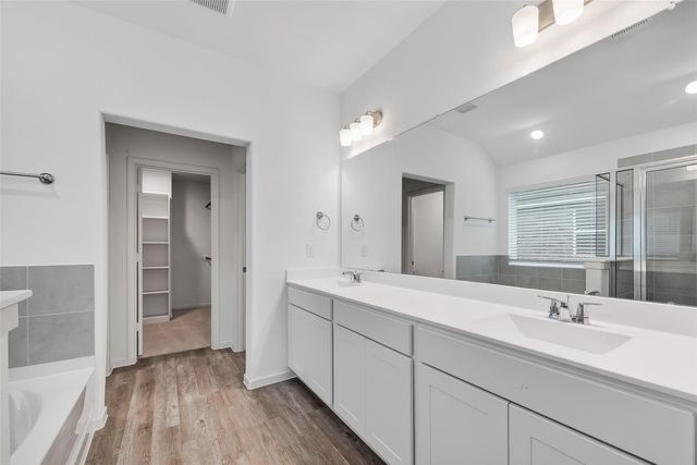 3314 Rolling River Drive, Baytown, TX 77521