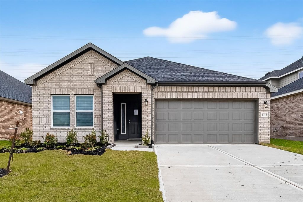 3314 Rolling River Drive, Baytown, TX 77521
