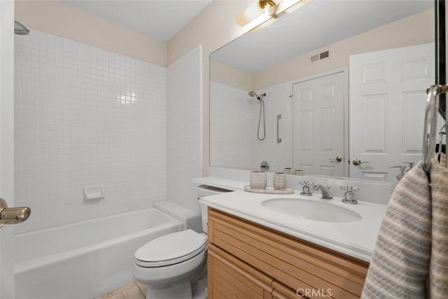 28825 Paseo Campana, Mission Viejo, CA 92692