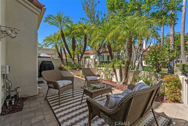 28825 Paseo Campana, Mission Viejo, CA 92692