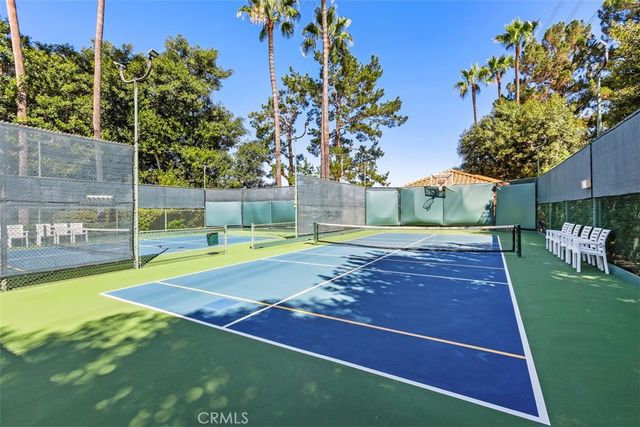 28825 Paseo Campana, Mission Viejo, CA 92692
