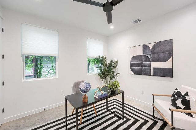 4805 Sara DR, Austin, TX 78721